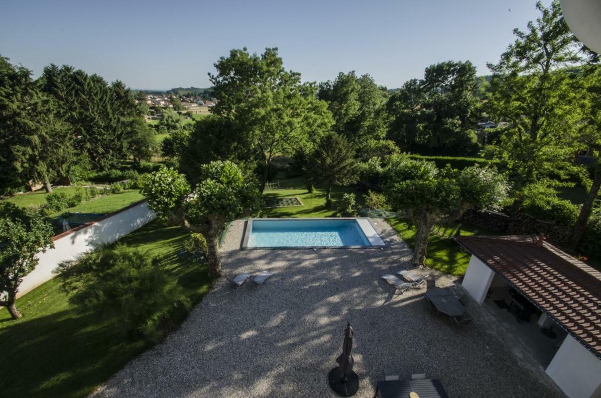 Villa La Maternite Villieu Exterior photo